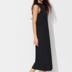 Uniqlo Sleeveless Bra dress in Black- size S